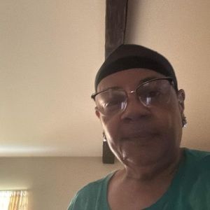 Meet your Posher, Gwendolyn